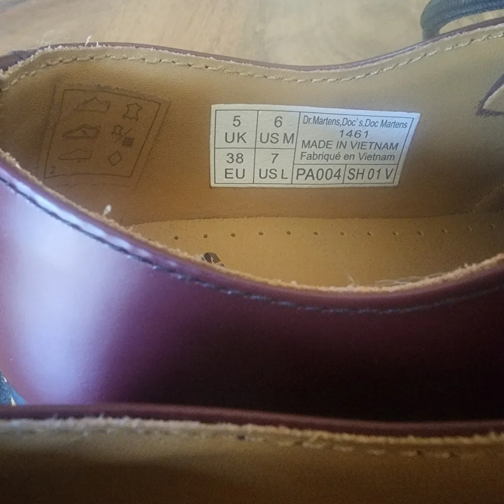 Dr Martens 1461 Cherry Red Oxford Smooth Leather Shoes Mens 6 / Womens 7